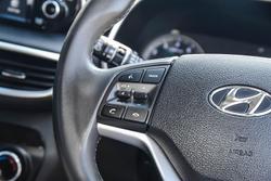 2021 Hyundai
                Tucson Active