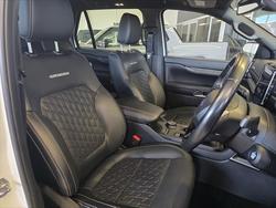 2024 Ford Everest Platinum