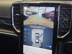 2024 Ford Everest Platinum