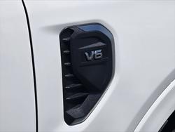 2024 Ford Everest Platinum