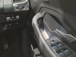 2019 Jaguar E-PACE P250 SE X540 MY19 AWD Caldera Red