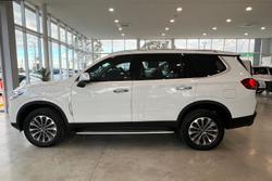 2022 LDV D90 Executive