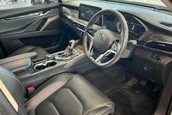 2022 LDV D90 Executive