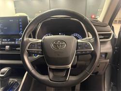 2022 Toyota Kluger GX