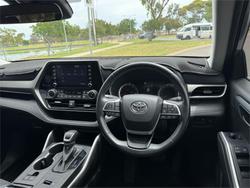 2022 Toyota Kluger GX