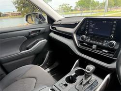 2022 Toyota Kluger GX