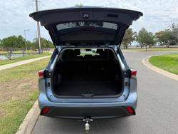 2022 Toyota Kluger GX