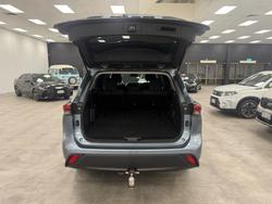 2022 Toyota Kluger GX