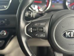 2019 Kia Carnival Si