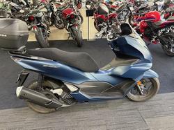 2023 Honda PCX 125 PCX Blue