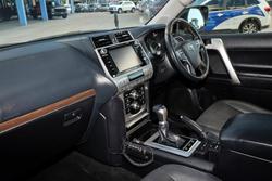 2017 Toyota Landcruiser Prado Kakadu GDJ150R 4X4 Dual Range Silver Pearl