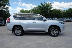 2017 Toyota Landcruiser Prado Kakadu GDJ150R 4X4 Dual Range Silver Pearl