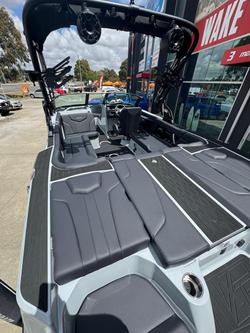 2026 MasterCraft XT22 T
