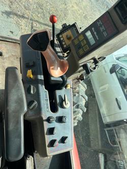 2002 MacDon 9352 Turbo Sp Swather & Macdon 972 25' Front