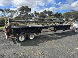 2002 MacDon 9352 Turbo Sp Swather & Macdon 972 25' Front