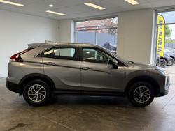 2024 Mitsubishi Eclipse Cross ES