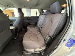 2023 Toyota Kluger GX