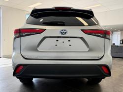 2023 Toyota Kluger GX