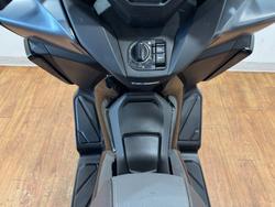 2022 Honda FORZA 350 (NSS350A)