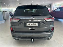 2020 Ford Escape Vignale