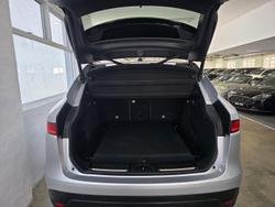 2019 Jaguar F-PACE 25t R-Sport