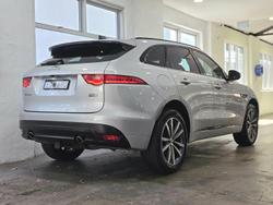 2019 Jaguar F-PACE 25t R-Sport