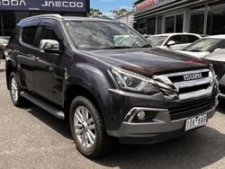 2018 Isuzu MU-X LS-T
