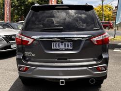 2018 Isuzu MU-X LS-T