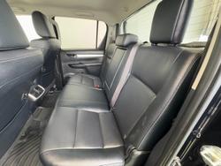 2021 Toyota Hilux SR5