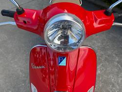 2012 VESPA LX 150 Red
