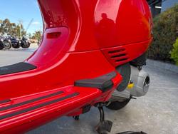 2012 VESPA LX 150 Red