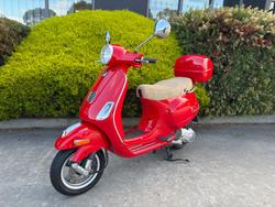 2012 VESPA LX 150 Red