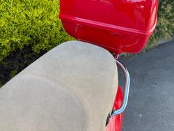 2012 VESPA LX 150 Red