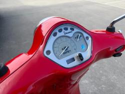 2012 VESPA LX 150 Red