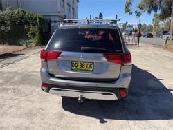 2019 MITSUBISHI OUTLANDER ES ADAS 5 SEAT (AWD)