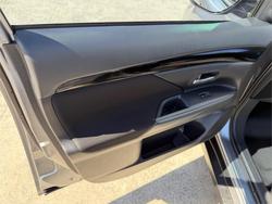 2019 MITSUBISHI OUTLANDER ES ADAS 5 SEAT (AWD)