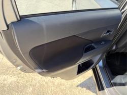 2019 MITSUBISHI OUTLANDER ES ADAS 5 SEAT (AWD)