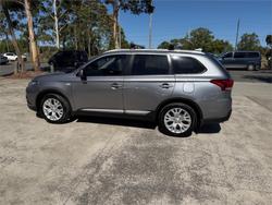 2019 MITSUBISHI OUTLANDER ES ADAS 5 SEAT (AWD)