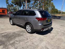 2019 MITSUBISHI OUTLANDER ES ADAS 5 SEAT (AWD)