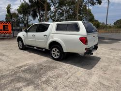 2014 MITSUBISHI TRITON GLX-R (4x4)
