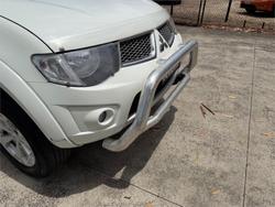 2014 MITSUBISHI TRITON GLX-R (4x4)