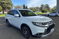 2016 Mitsubishi Outlander LS