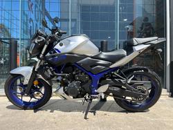 2016 Yamaha MT-03 (MT03LA) (ABS) SILVER