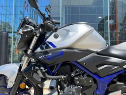 2016 Yamaha MT-03 (MT03LA) (ABS) SILVER