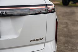 2025 Jaecoo J7 SHS Summit