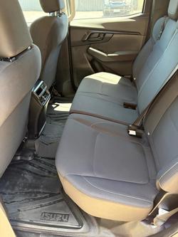 2021 Isuzu D-MAX SX High Ride MY21 4x2 Mineral White