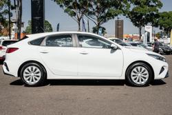 2024 Kia Cerato S