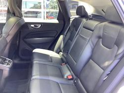 2021 Volvo XC60 T5 Inscription