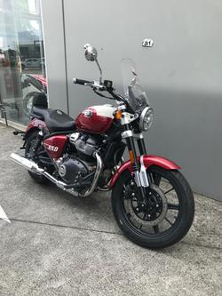 2023 Royal Enfield Super Meteor 650