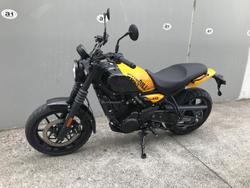 2025 Royal Enfield
Guerrilla 450